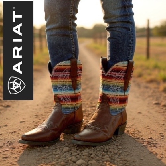 Ariat Shoes - Ariat Baby Stella Western Boot - 10025189 - sz 6